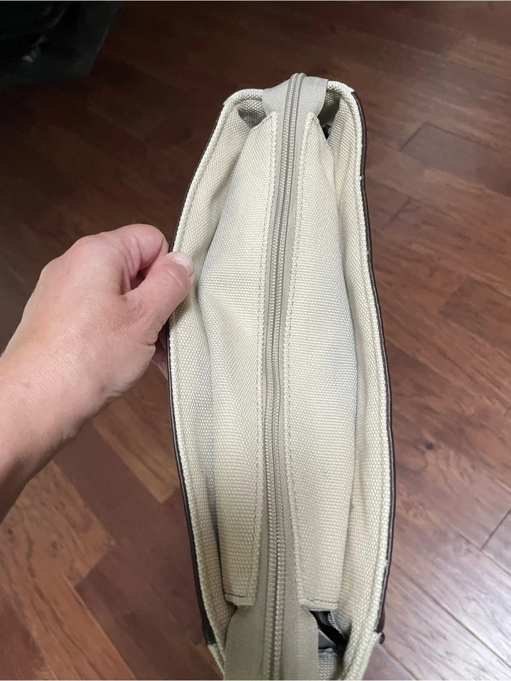 Nike Brown Leather-Style Messenger Crossbody Bag